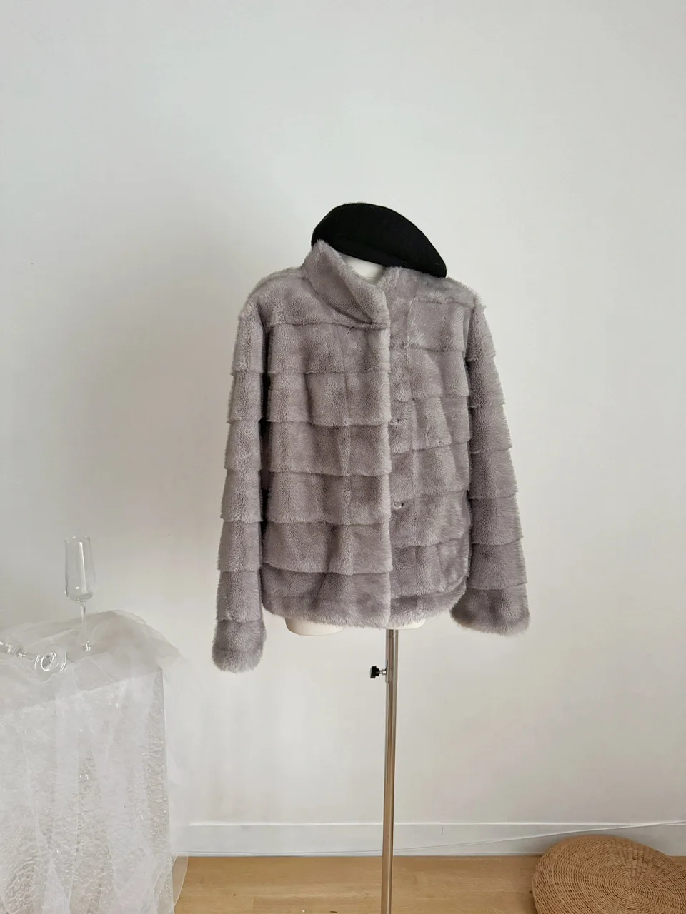 Women's Autumn Winter Soft Faux Mink Fur Long Sleeve Loose Coat Lady Streetwear Stand Collar Stripe Faux Fur Warm Outwear Top