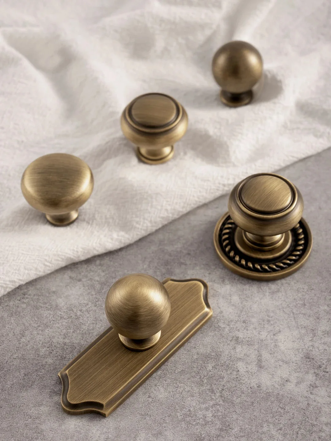 Antique Brass Cabinet Handles With Backplate Solid Bronze Wardrobe Pulls Kitchen Cupboard Door Knobs Furniture Handle