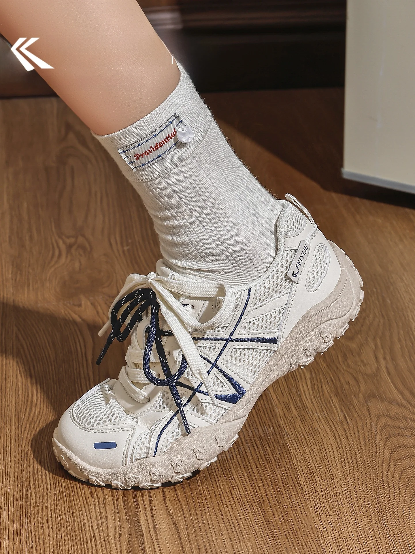 zapatillas-deportivas-de-malla-transpirable-para-mujer-feiyue-estilo-verano-2026-para-senderismo-y-escalada-de-cana-baja-en-cuero-sintetico