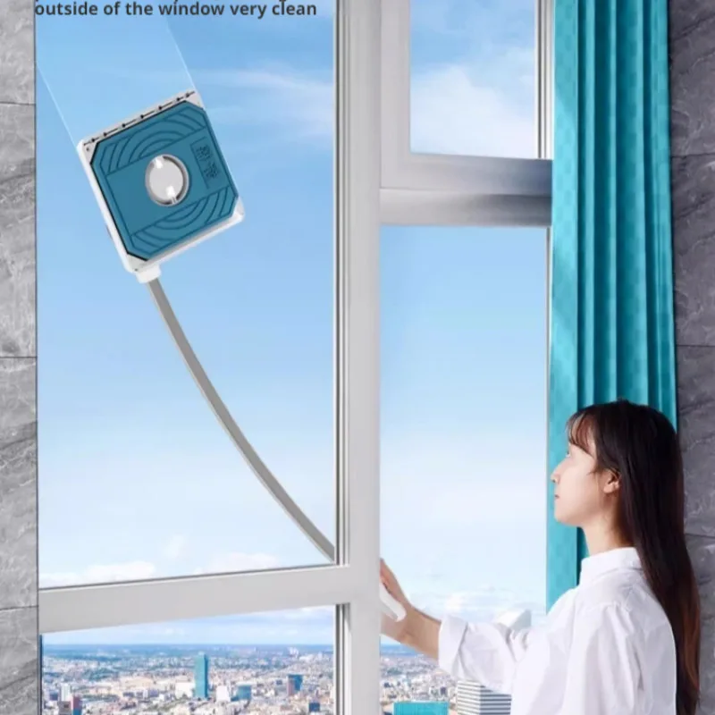 Household glass cleaner with highrise telescopic doublesided window cleaning tool