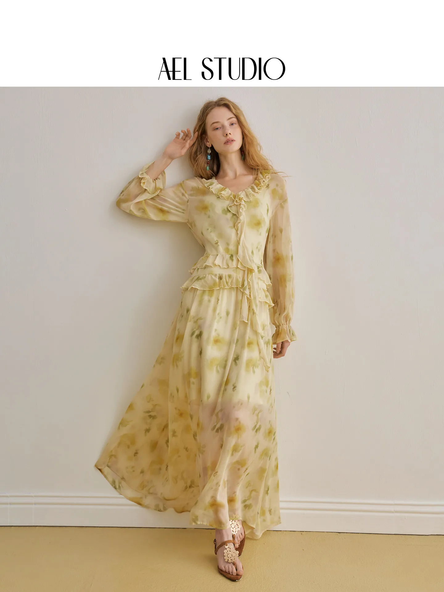 AEL Original Gelbes Blumen-Chiffonkleid 26 Sommer Neues Strandurlaubskleid mit Windstreifen und Laternenärmeln Langes Kleid – Detail 1