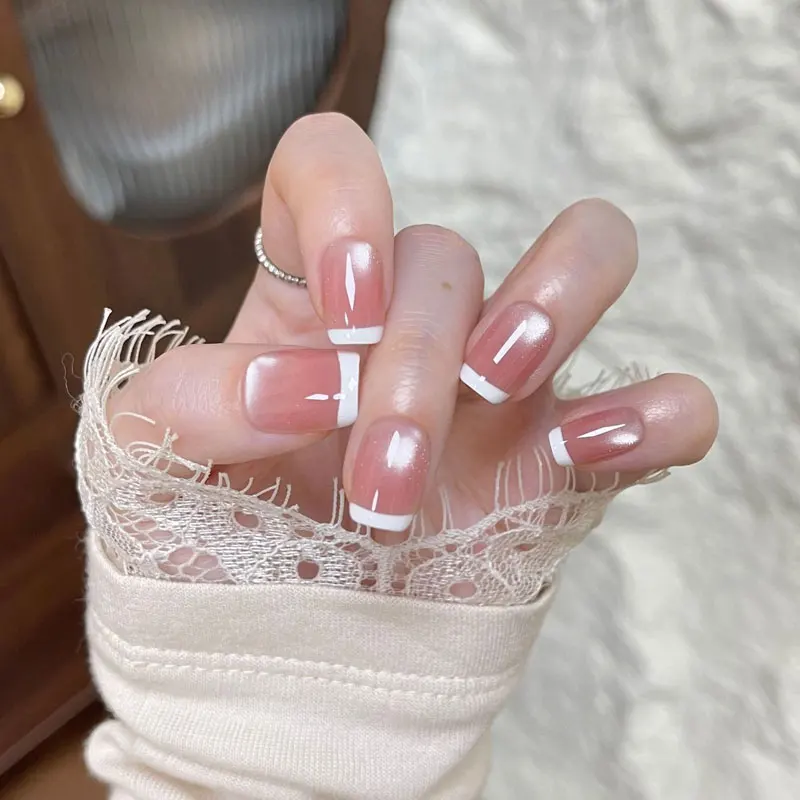 10 Stück Französischer Stil Rosa Katzenaugen-Optik mit Weißem Rand Aufklebbare Nägel Tragbare Nägel Kurze Quadratische Kunstnägel Wiederverwendbare Nägel – Detail 4