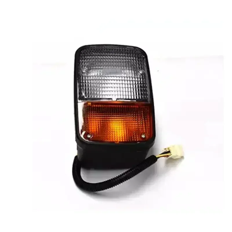 

Запчасти для погрузчиков: Фара 56540-23320-71 с лампами 12В