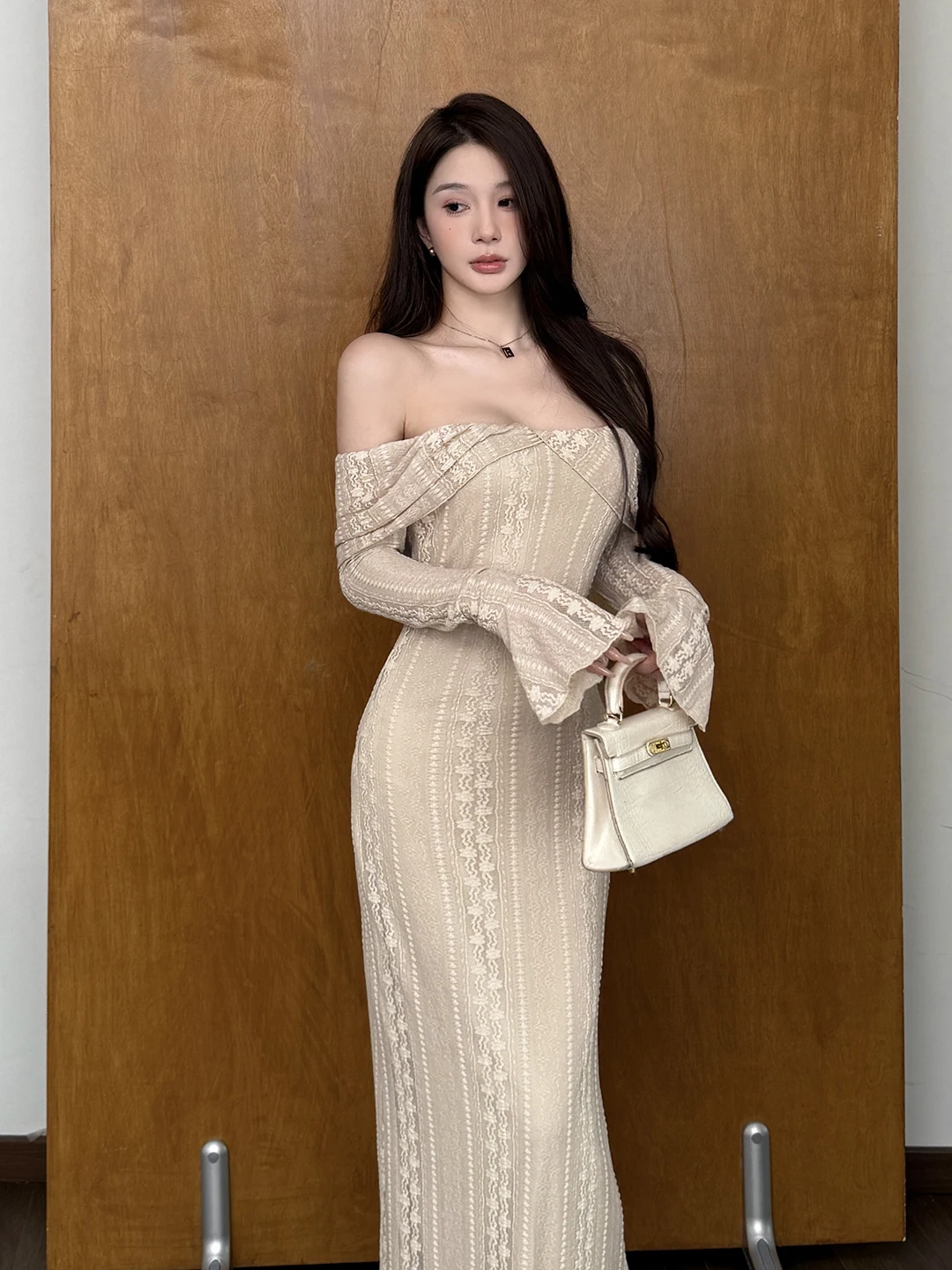 خمر الجوف خارج الدانتيل تقسم البيج فستان ماكسي المرأة الخريف مائل الرقبة مضيئة كم ثوب مسائي شيك حفلة موسيقية Vestidos رداء