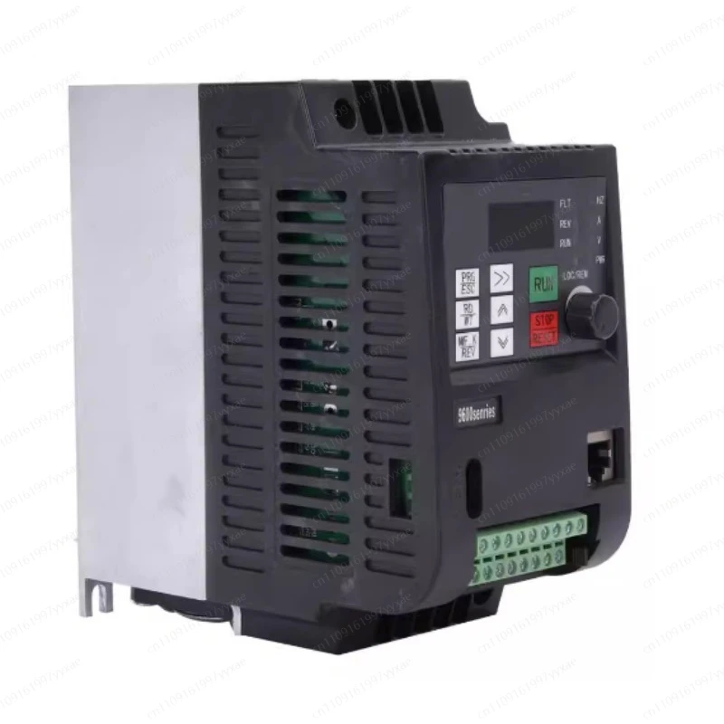 2,2 kW 220 V 1-Phasen-Eingang VFD-Frequenzumrichter zu 220 V Einphasen-Ausgang, Motorgeschwindigkeitsregelung, Frequenzumrichter, 50/60 Hz