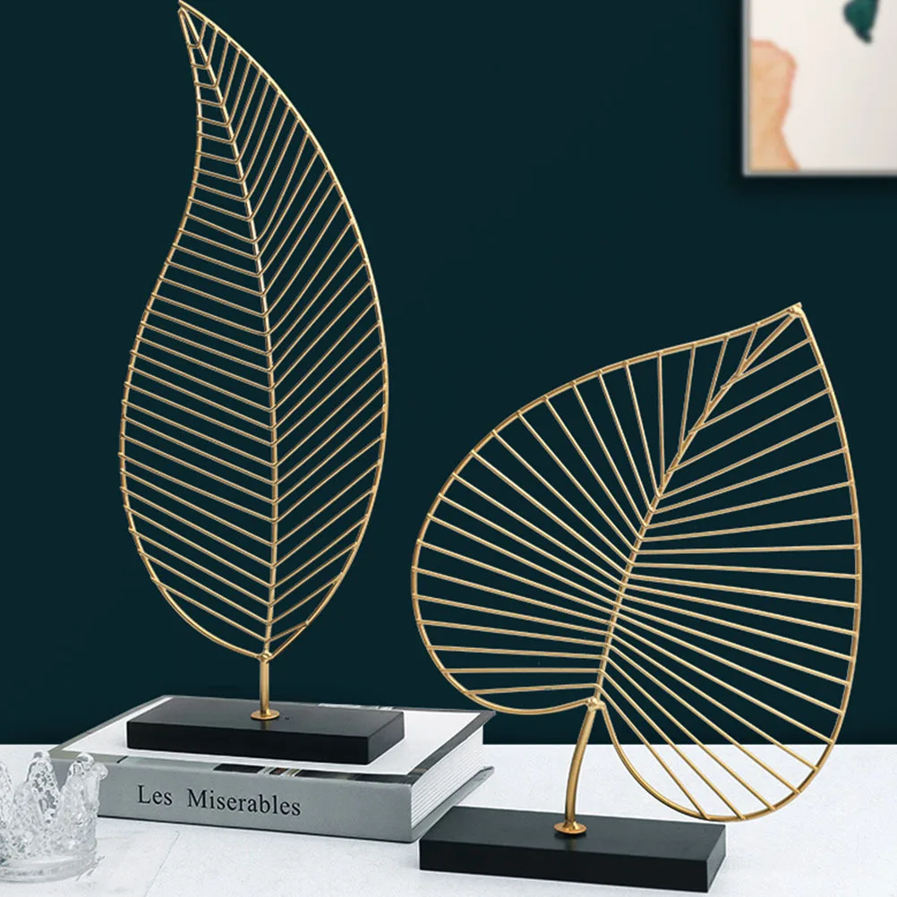 

1Pcs Iron Craft Leaf Adornment Unique Design Material Elegant Visual Effect Indoor Decor Iron Craft Decor