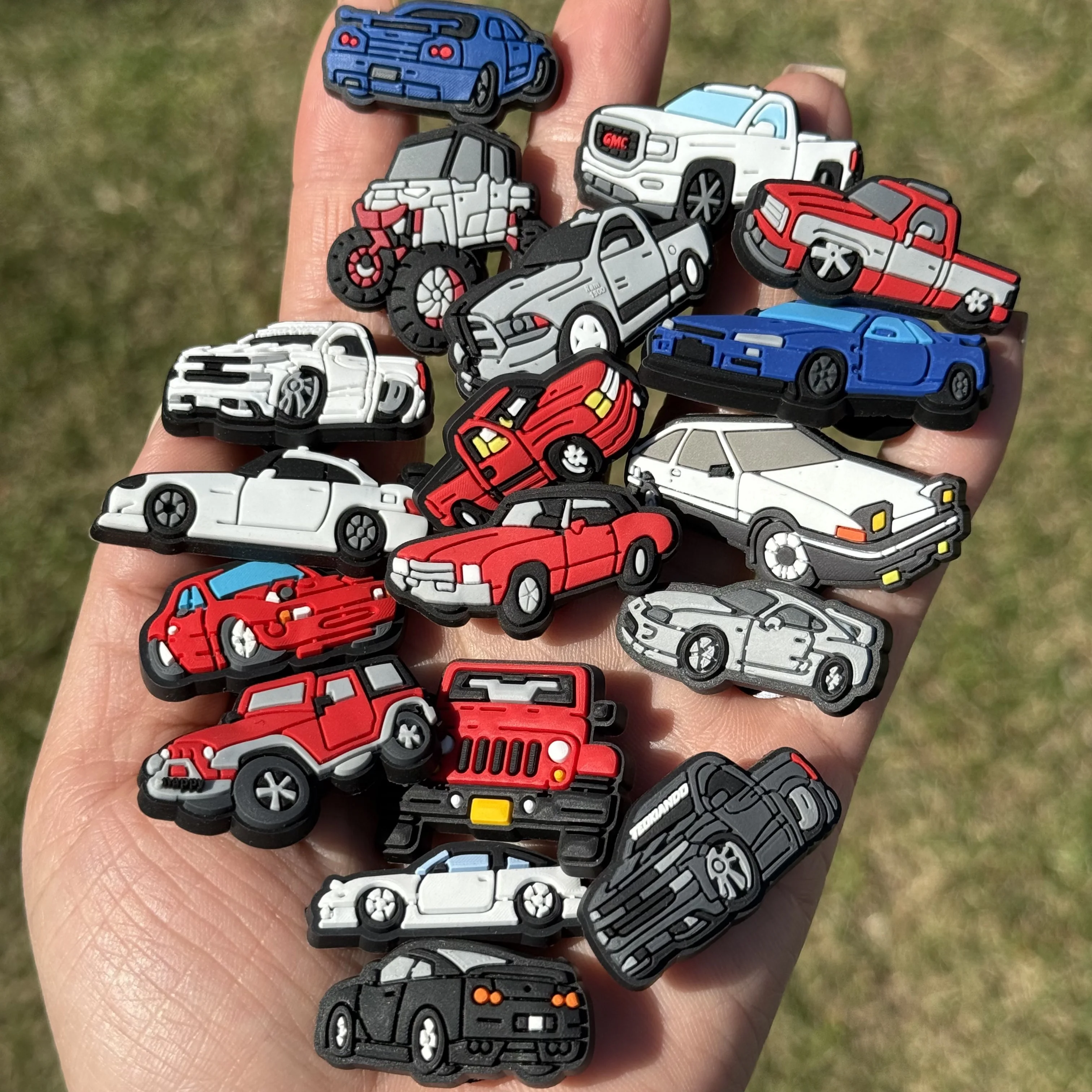 18-50Pcs Pick-up Truck PVC Shoes Charms Decorations Various Cars Garden Clog Buckle Fit Adult Birthday Gifts