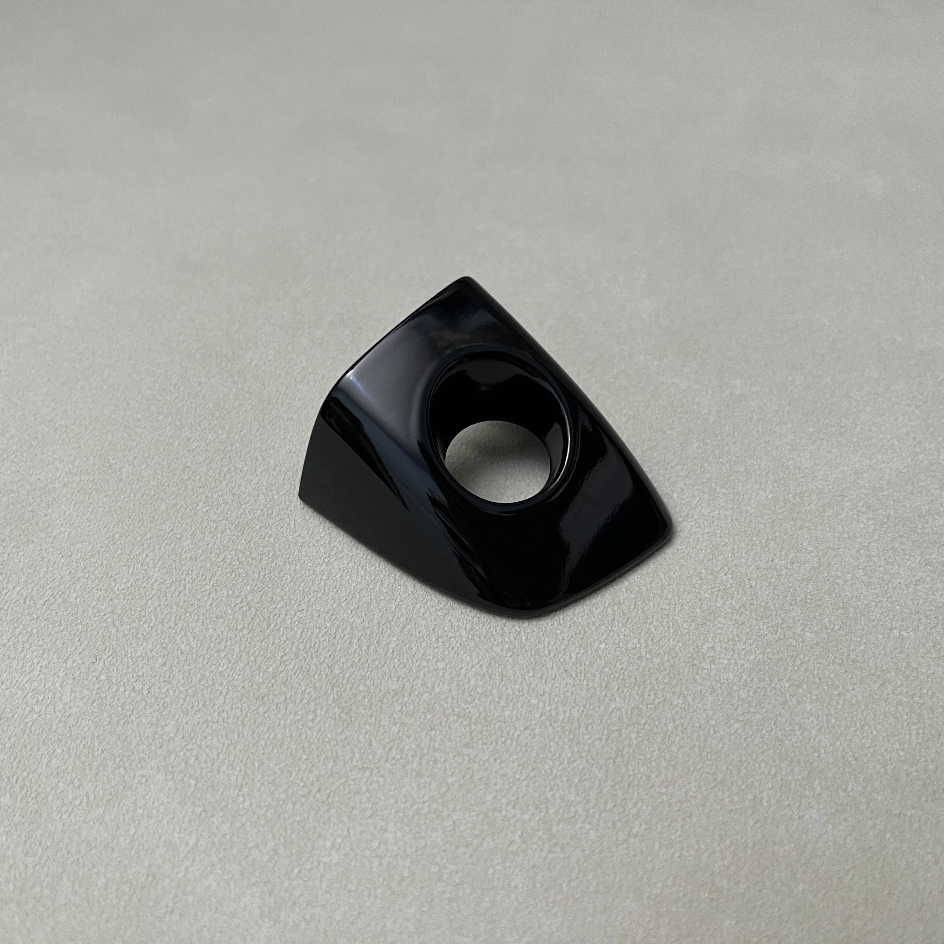 Black White Left Front Door Handle Lock Key Hole Cover Cap 4H1837879 For Audi A6 C7 A7 2012 2013 2014 2015 2016