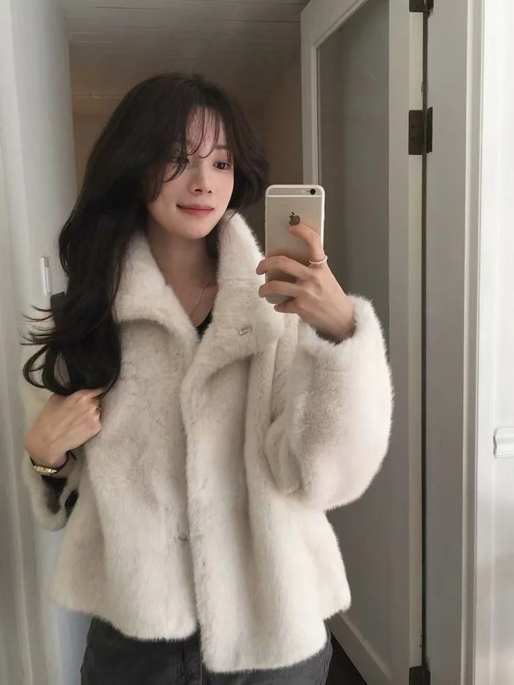 

Cool Sle ort Coat Women's Loose Fit Fake Fur Collar Upturned Jaet Soft Texture High End Looking Leatherette