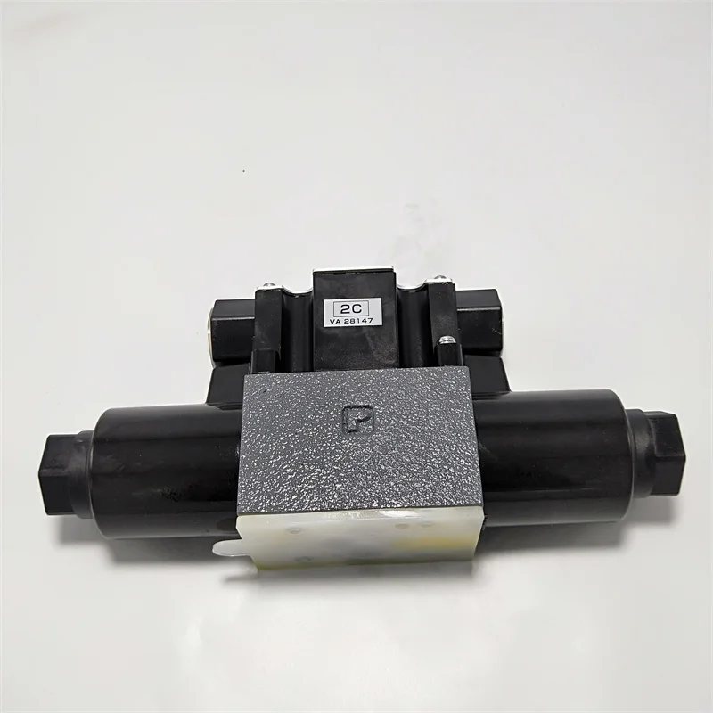 TOKIMEC Directional Control Valve DG4V Series DG4V-3-2C-M-P7-H-7-56 DG4V-3-2C-U-H-100 Hydraulic Solenoid Valve