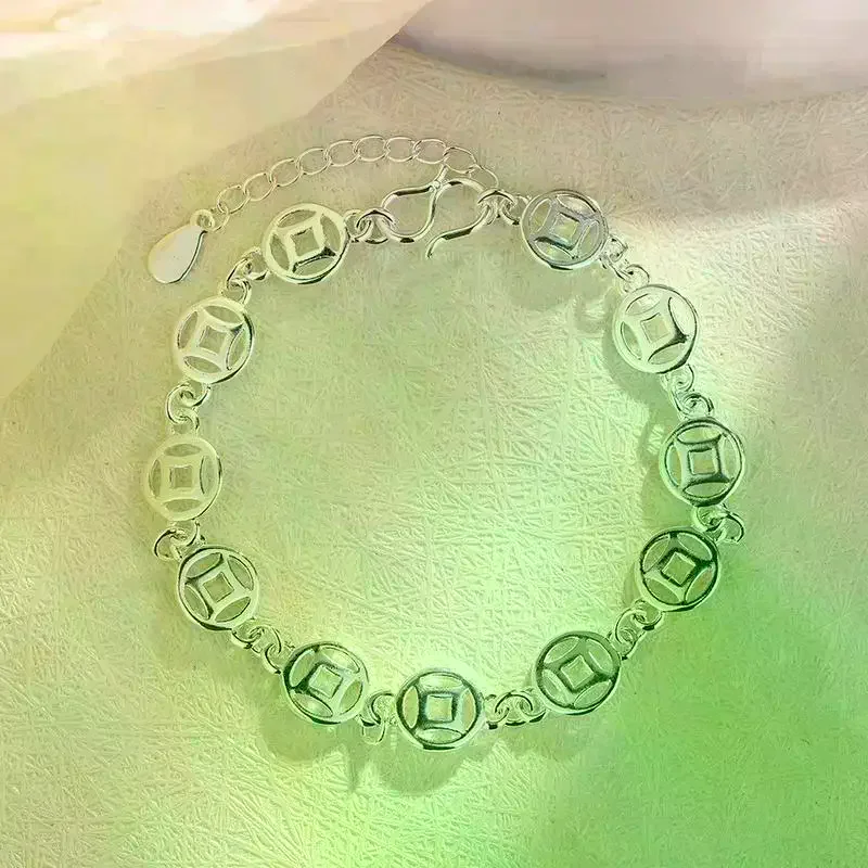 The Money Charm Bracelet Features A Full-Face Design Simple Yet Suitable For Both Men And Women