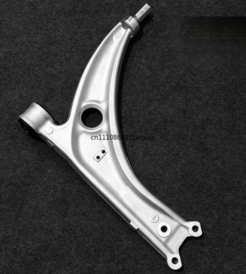 For Audi Q3 Tiguan Maiteng Golf 6 Octavia Haorui Shangku Triangle Arm Full Aluminum Lower Swing Arm