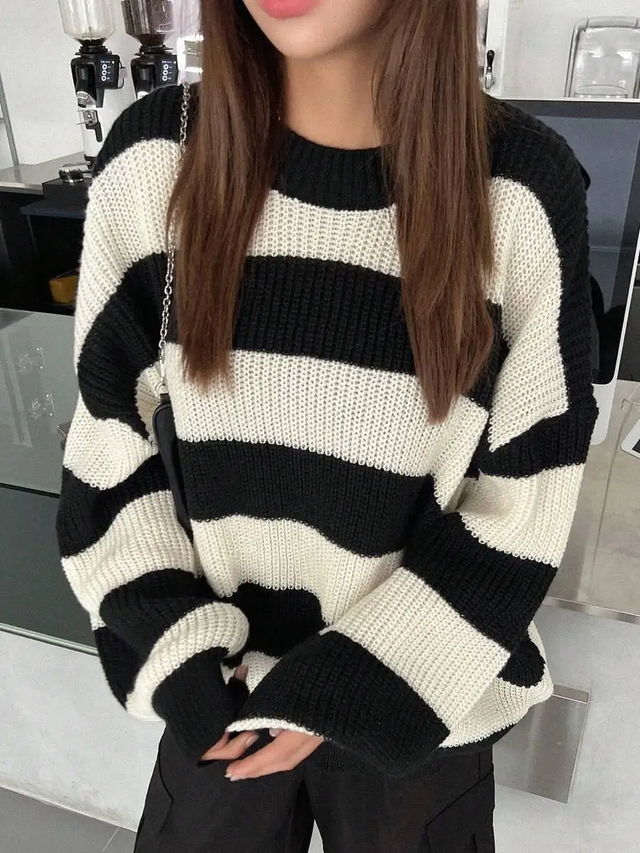 

Black and Cream Striped Drop Shoulder Knit Sweater, Loose Fit Long Sleeve Pullover