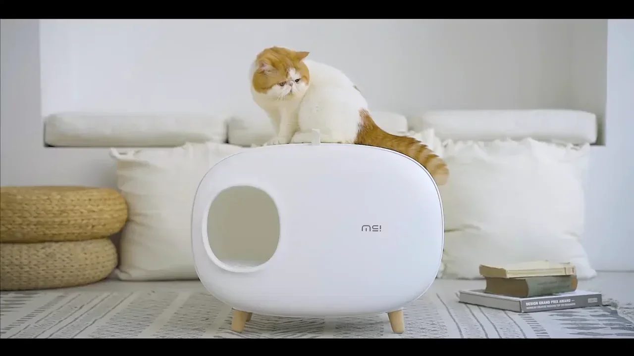 Large Space Luxury Enclosed Cat  Box Pet Cleaning Supplies Anti-splash Cat Toilet Container for Pet Daily Care