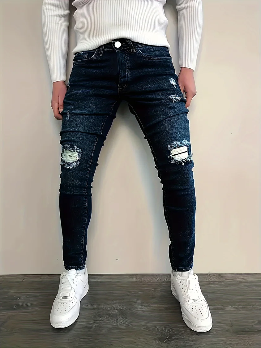 Celana Jeans Fashion Pria yang Trendi |   Celana Denim Ringan Model Slim-Fit Gaya Jalanan |   Nyaman untuk Dipakai Sehari-hari, Cocok untuk Semua Musim