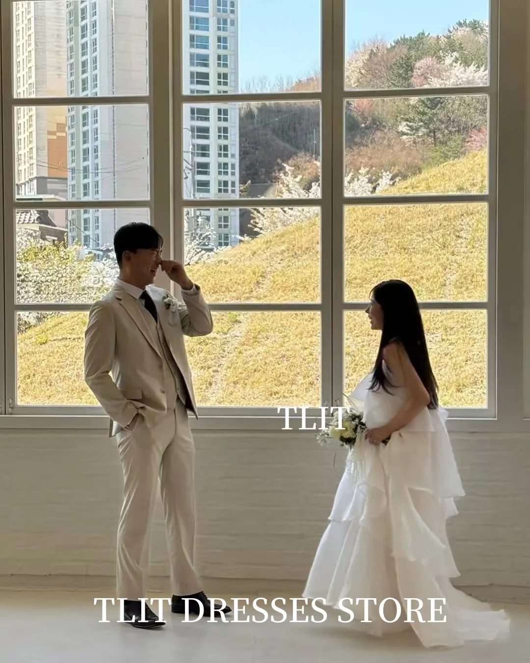 TLIT Elegant สีขาวชีฟองฉัตรชุดแต่งงาน Halter ชุดเจ้าสาวเกาหลีชุดแต่งงานถ่ายภาพที่กําหนดเอง