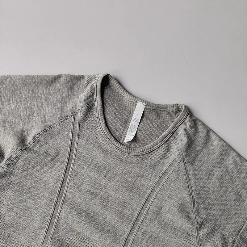 Sommerliches Damen-T-Shirt mit kurzen Ärmeln, Yoga-Shirt, Sportshirt, Fitness-Oberteil, Laufshirt, lässiges Yoga-Outfit, Oberteil. – Detail 9