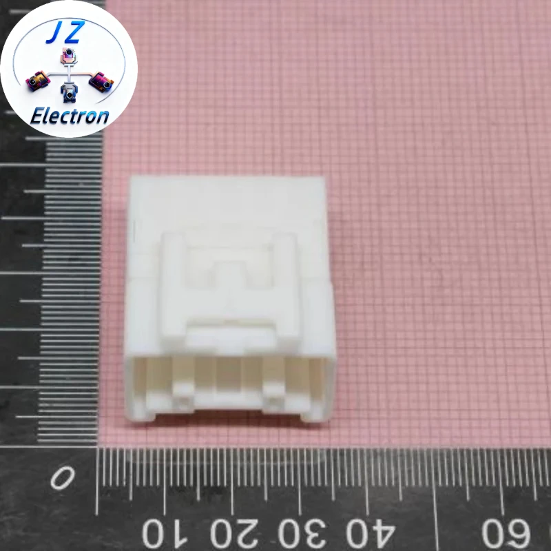 30PCS Original genuine Connector 6098-3818 For Car Smart Electronic Devices Automobile 100% brand new