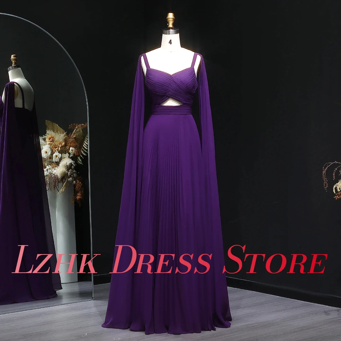 ที่กําหนดเองสง่างามชีฟอง A-Line สายสปาเก็ตตี้ชุดราตรีแขนยาว Sweetheart ชั้นความยาวชุดราตรี