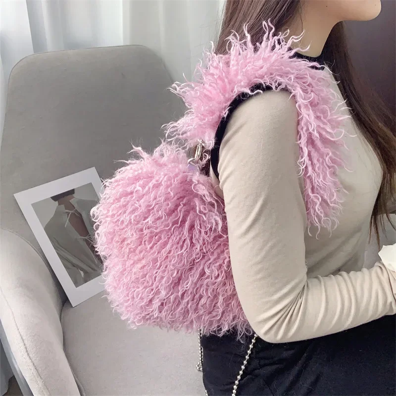 Heart-shaped Women\'s Plush Crossbody Bags Sweet Love Faux Fur Female Shoulder Bag Soft Fluffy Tote Handbags Girls Underarm Bag