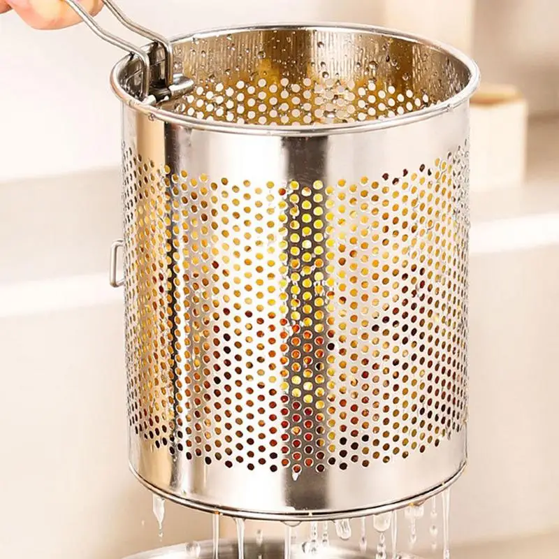 

Frying Pot with Basket And Lid Stainless Steel Cooking Pot Kitchen Gadget Multipurpose Wide Mouth Versatile Oil Filter Vessel