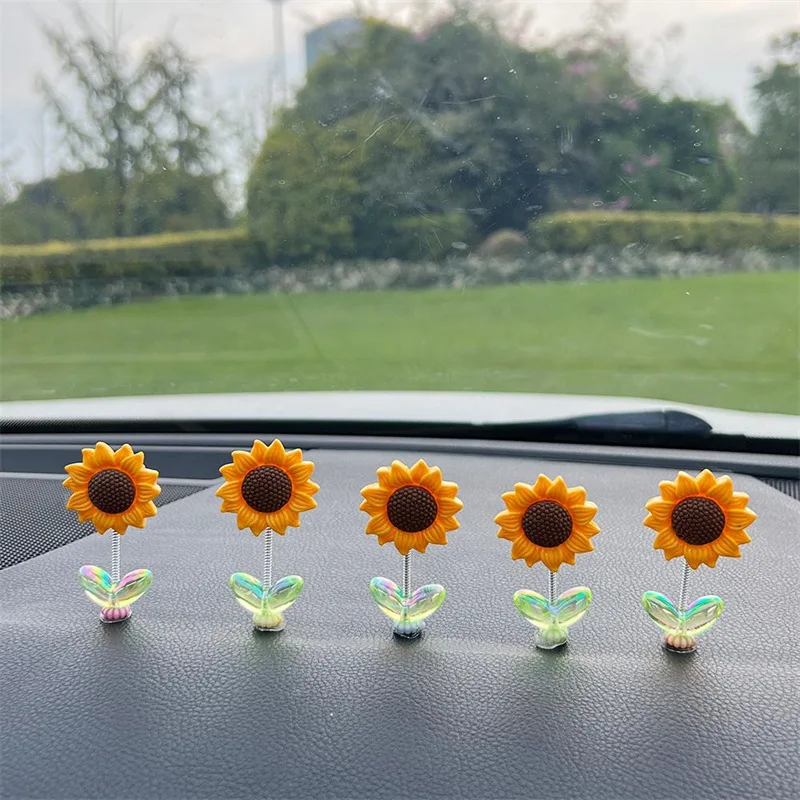 5PCS Net Red Cute Shaking Head Sunflower Car Decoration To Heal Fresh Flowers Car Center Console Rearview Mirror Decoration