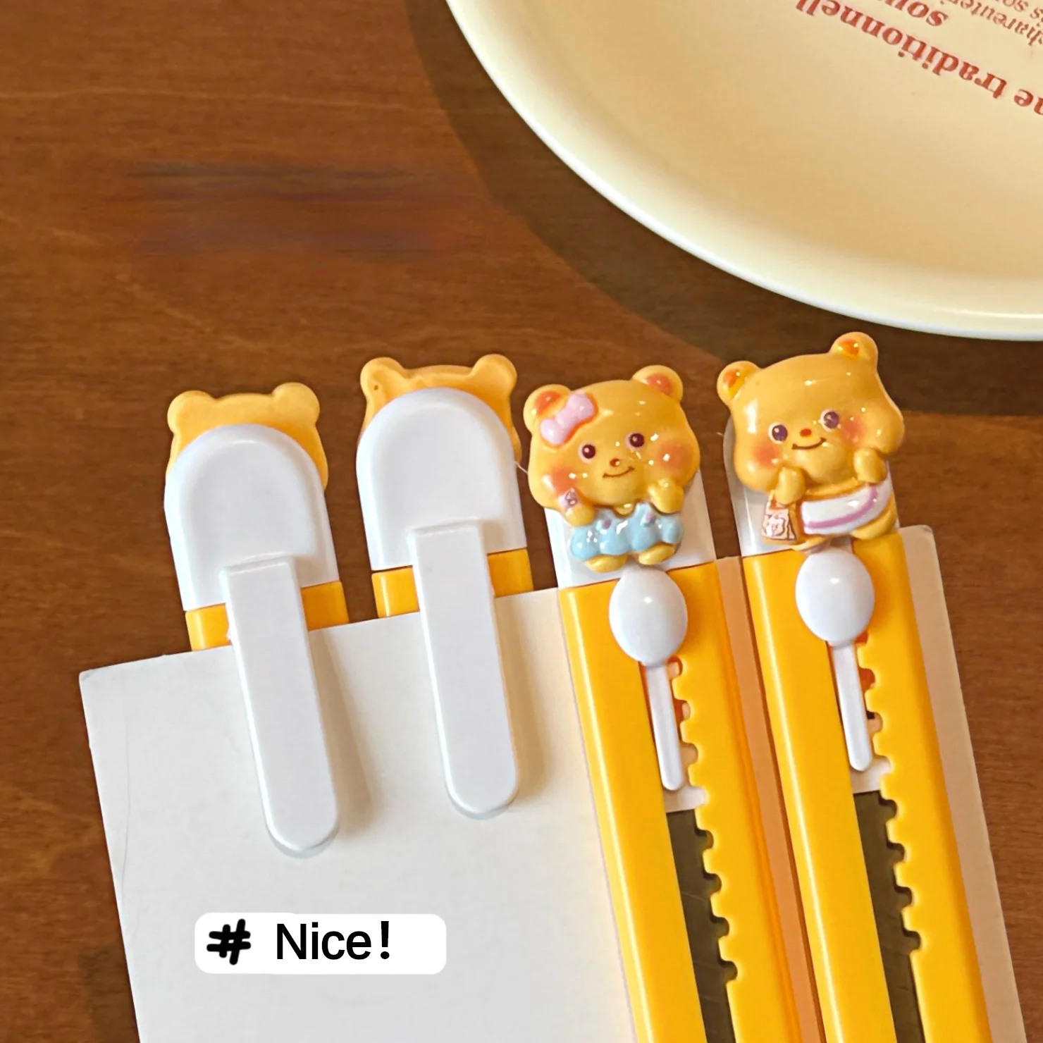 1/4 قطعة دمية دب صفراء لطيفة سكين فني صغير لقطع الورق المريح سكين قرطاسية مصنوع يدويًا #4