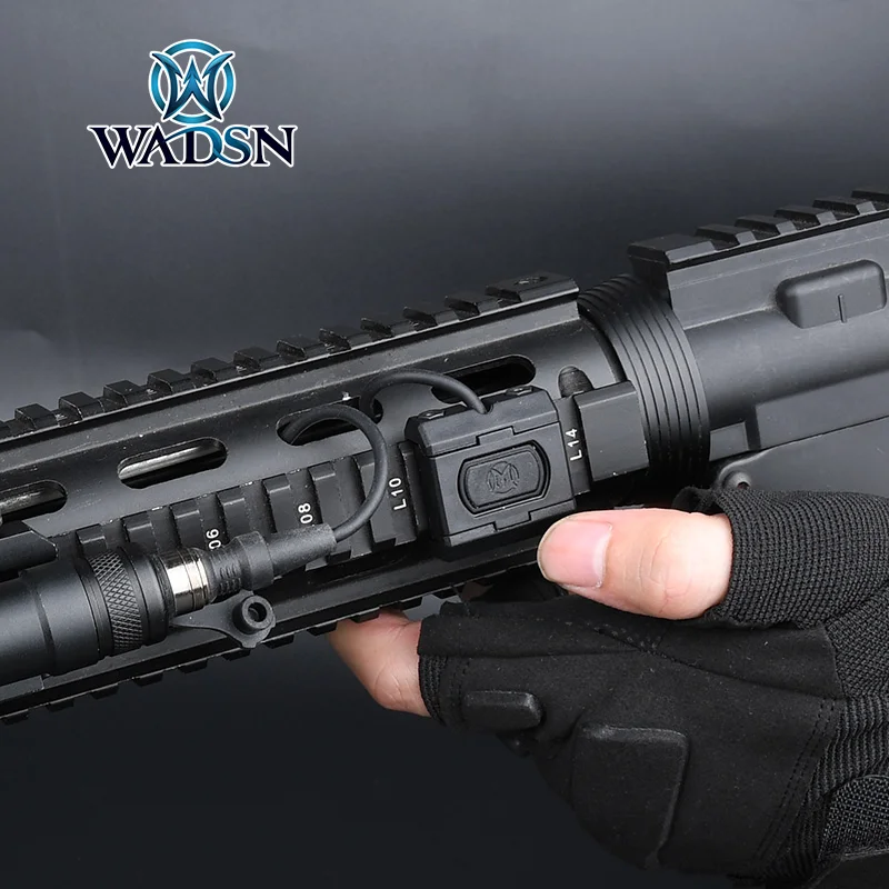 WADSN ModButton Lite Tactical Flashlight Mini Switch Mlok Keymod Pic Picatinny rail M600 M300 PEQ DBAL 2.5mm 3.5mm Plug