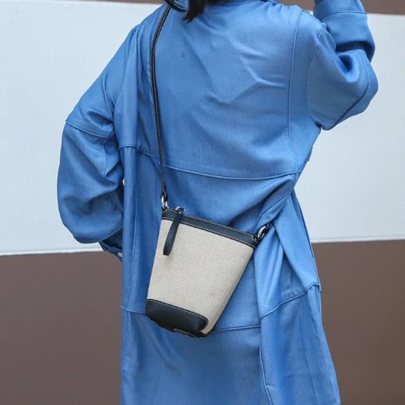 

Fashion Women's Bag Small Bag 2025 New Mobile Phone Bag Women's High-end All-match Shoulder Crossbodywith Leather Canvas