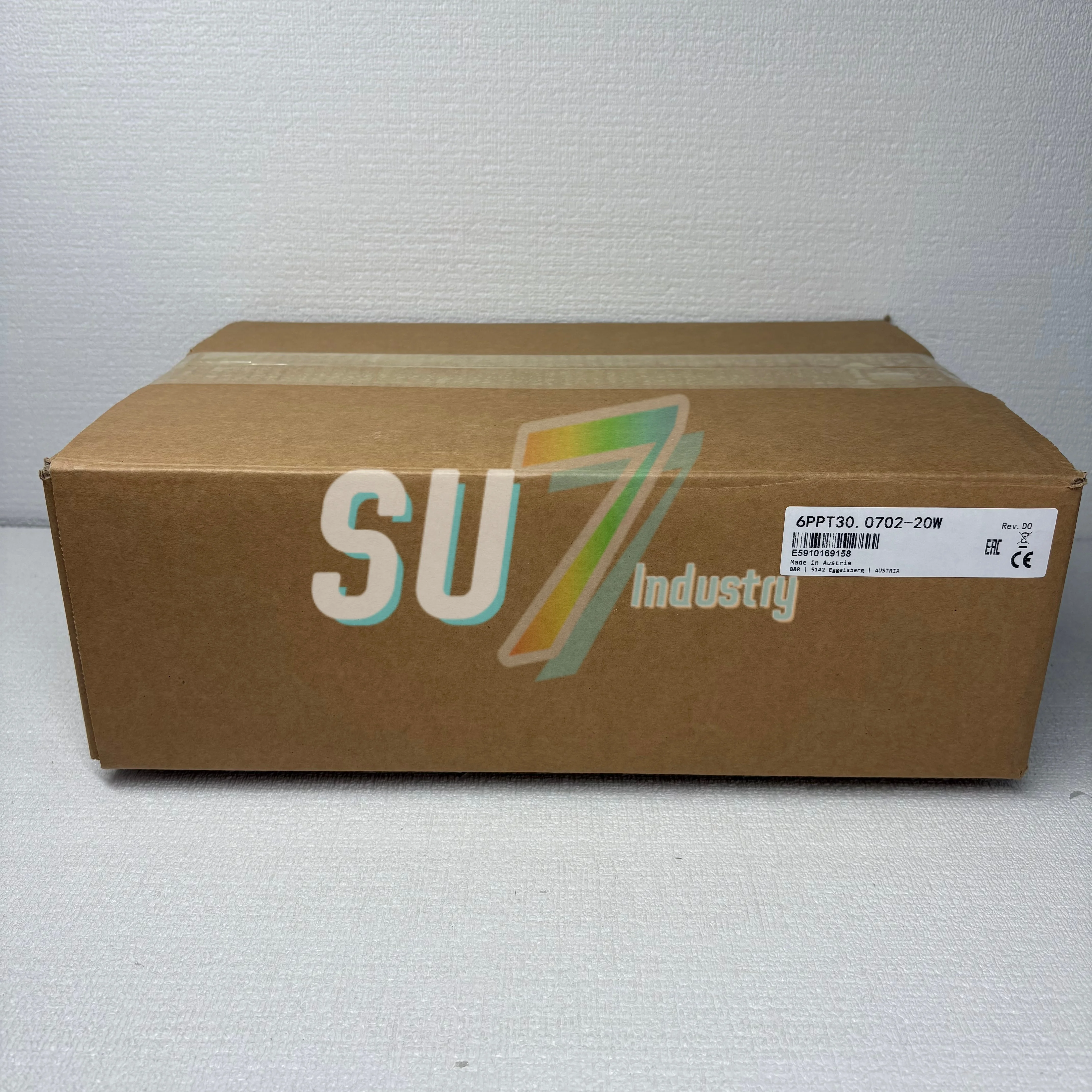 

New In Box 6PPT30.0702-20W Touch screen