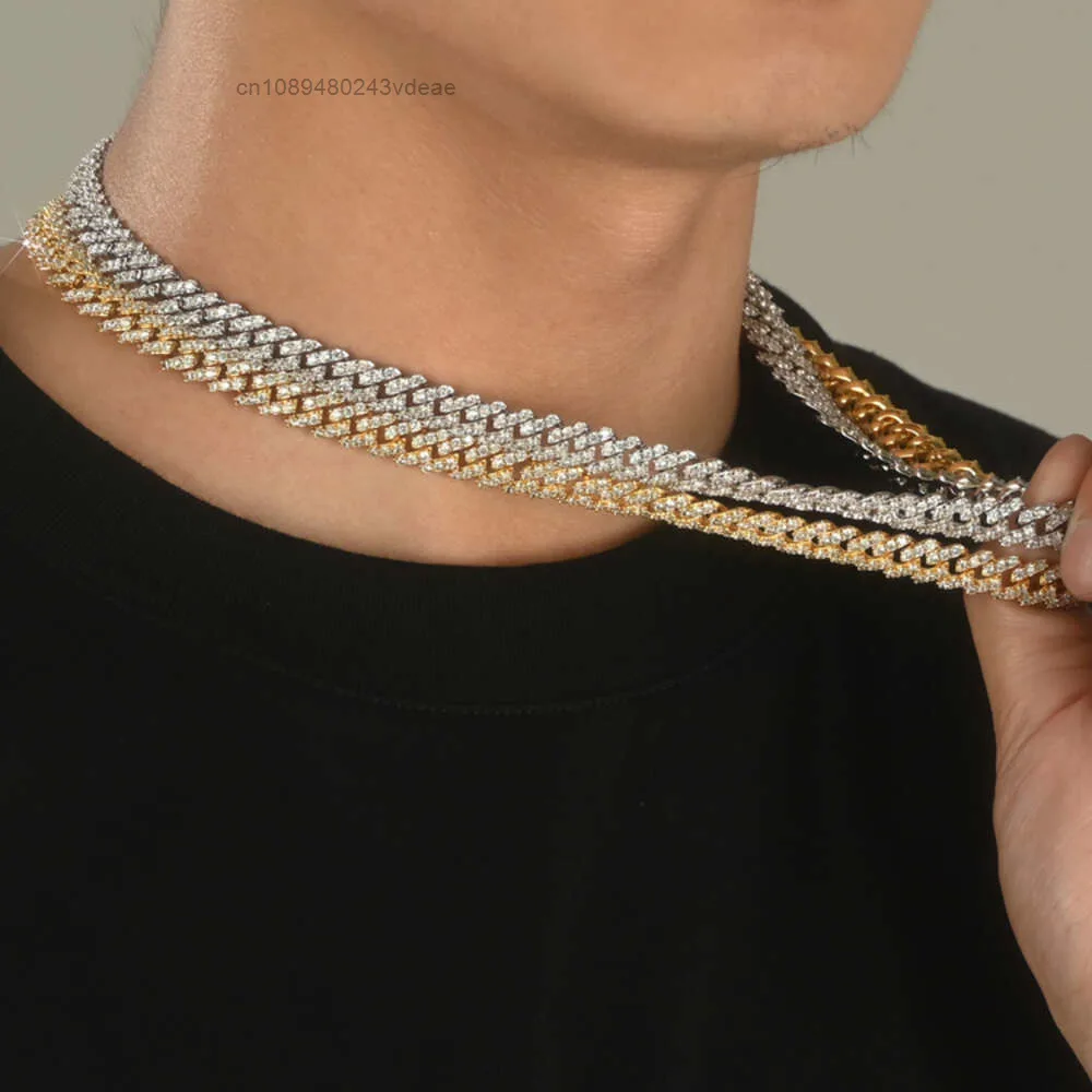 Jwy Custom Hip Hop Silver Jewelry Vvs d Color Pass Diamond Tester Iced Out Moissanite Cuban Link Chain in Sterling 925.