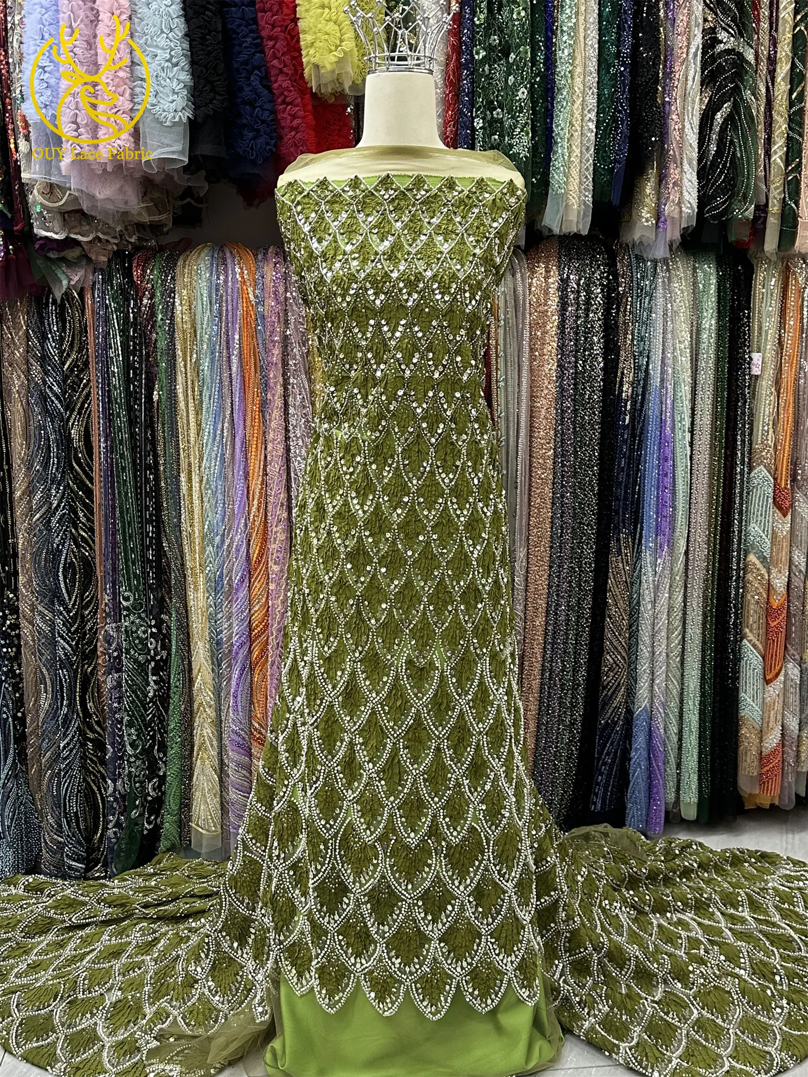 2025년 고품질 3D 레드 프랑스 비즈 레이스 드레스 원단 나이지리아 신부 웨딩용, 인기 급상승 중인 새로운 디자인 아프리카 스팽글 레이스 원단