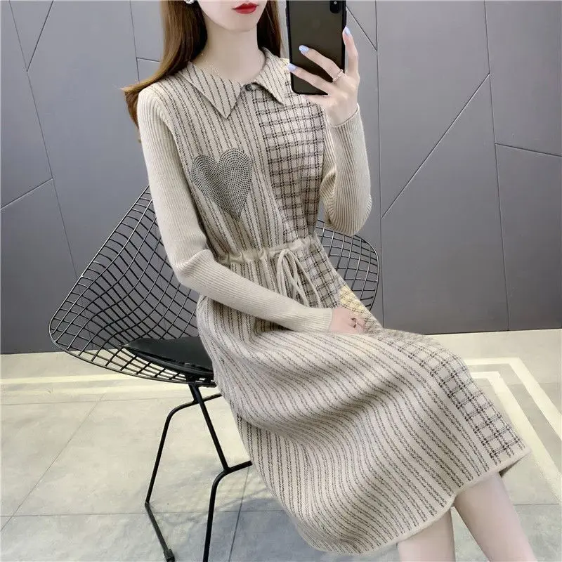 New Women\'s Mid to Long Knitted Dress with a Collar Stylish and Loose Fit Over the Knee Sweater as the Base Plus Size Sweater