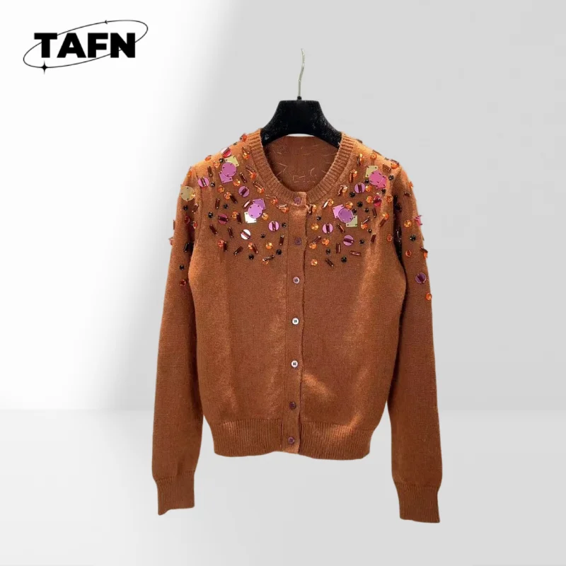 سترة كشمير كلاسيكية فاخرة - تصميم كلاسيكي للأناقة غير الرسمية ملابس تريكو عالية الجودة للارتداء اليومي AI1440