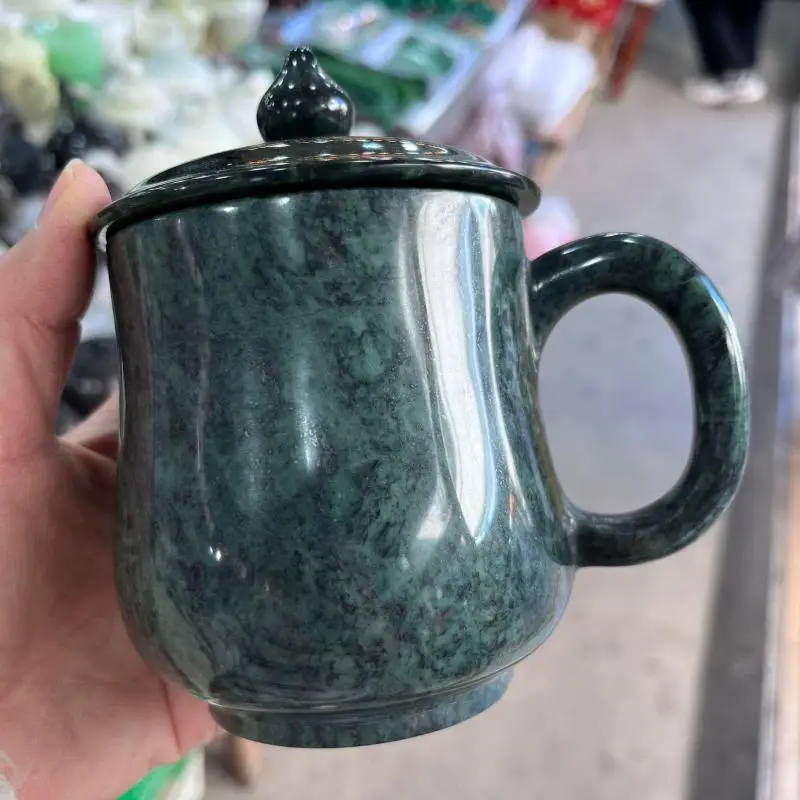 Naturalny jadeitowy kubek z uchwytem do filiżanki i pokrywka z prawdziwego kamienia jadeitowego kubek do mleka kubki na wodę zdrowia Gongfu