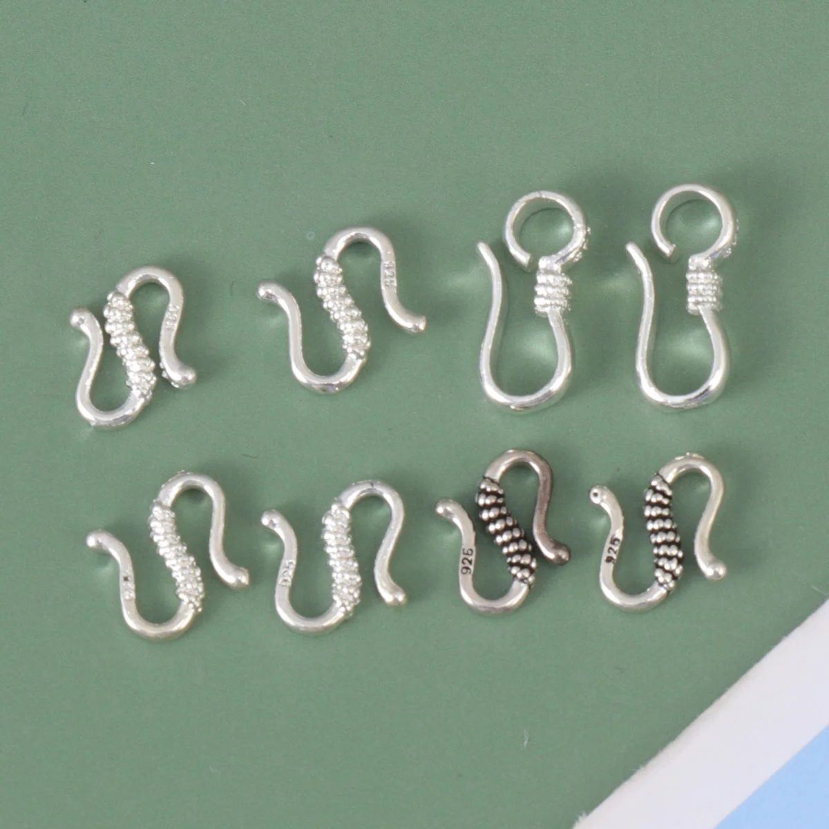 40 Pcs Hook up Heavy Duty Clothes Rack Ornament Mini Hooks Bracelet Buckle Clasp