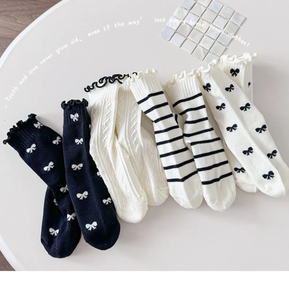 4pairs children's socks Autumn Winter girl cotton socks boneless black white striped bow curl girls' socks bowknet long sokken