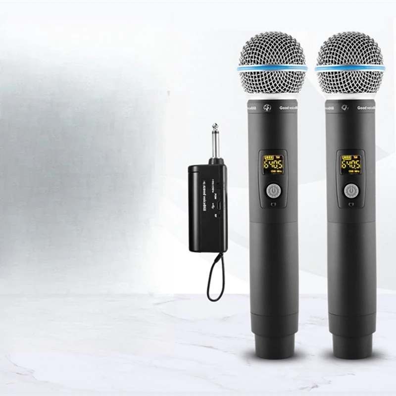 

B68 Dynamic Wireless Microphone Microphone Sound Card Live Singing Rechargeable