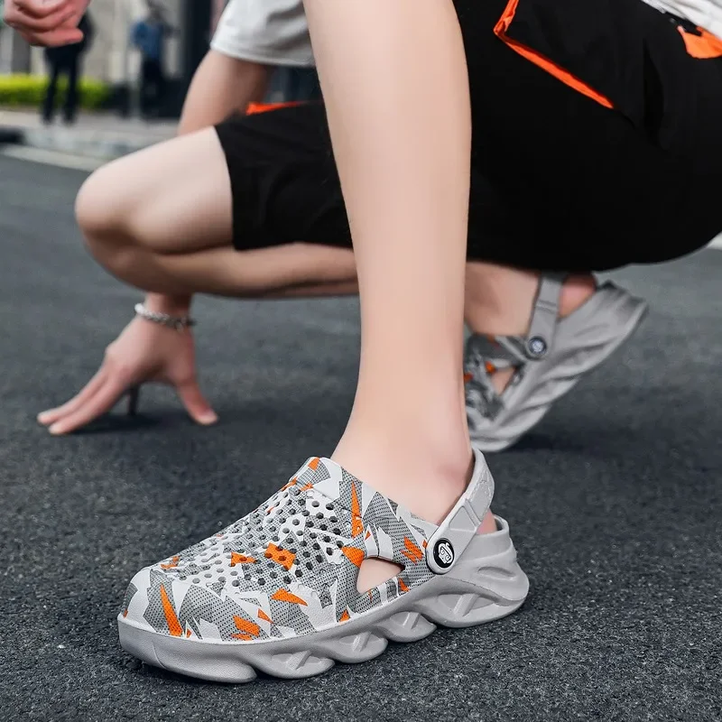 Men Flat Sandals EVA Slippers 38-45 Garden Platform Sandals Man Shoes Summer Sandals Male Sneakers Outdoor Flip Flops Home Clogs