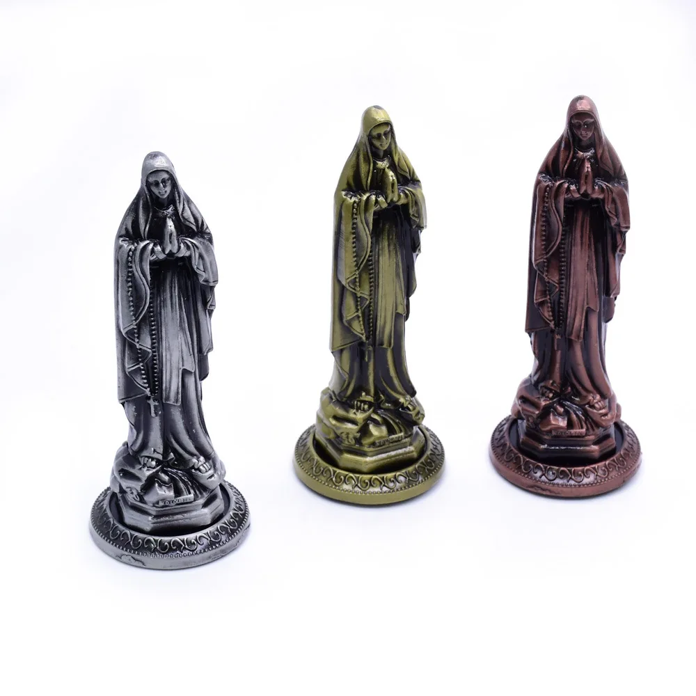 

Luther Cathedral of Notre Dame Jesus Metal Statue Decoration Office Household Religious Supplies Gift Gifts