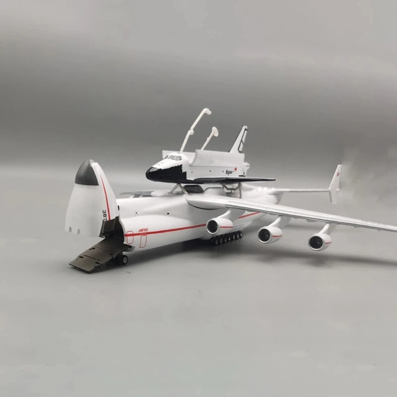 42cm Antonov AN225 Mriya Space Shuttle Blizzard Transport Aircraft Resin Replica Model for Home Decoration Collection