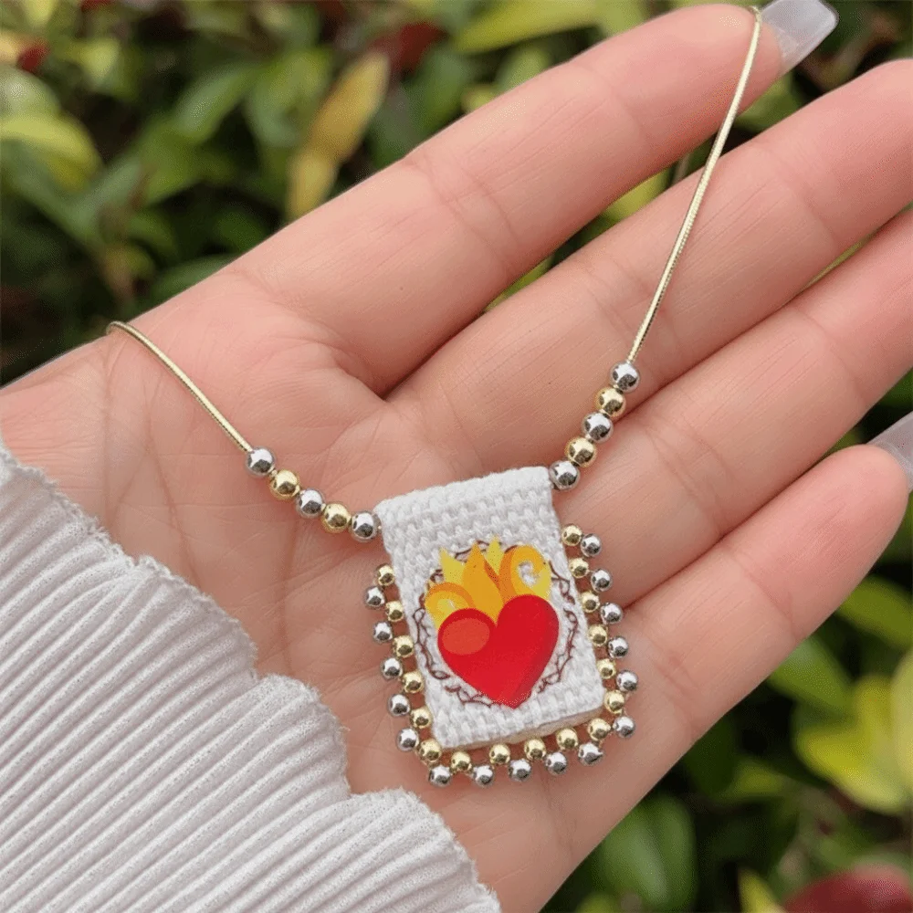 Collar Católico Miniatura con Cuentas, Colgante de la Virgen María en Tela, Diseño de Dibujos Animados, Colgante de Jesús