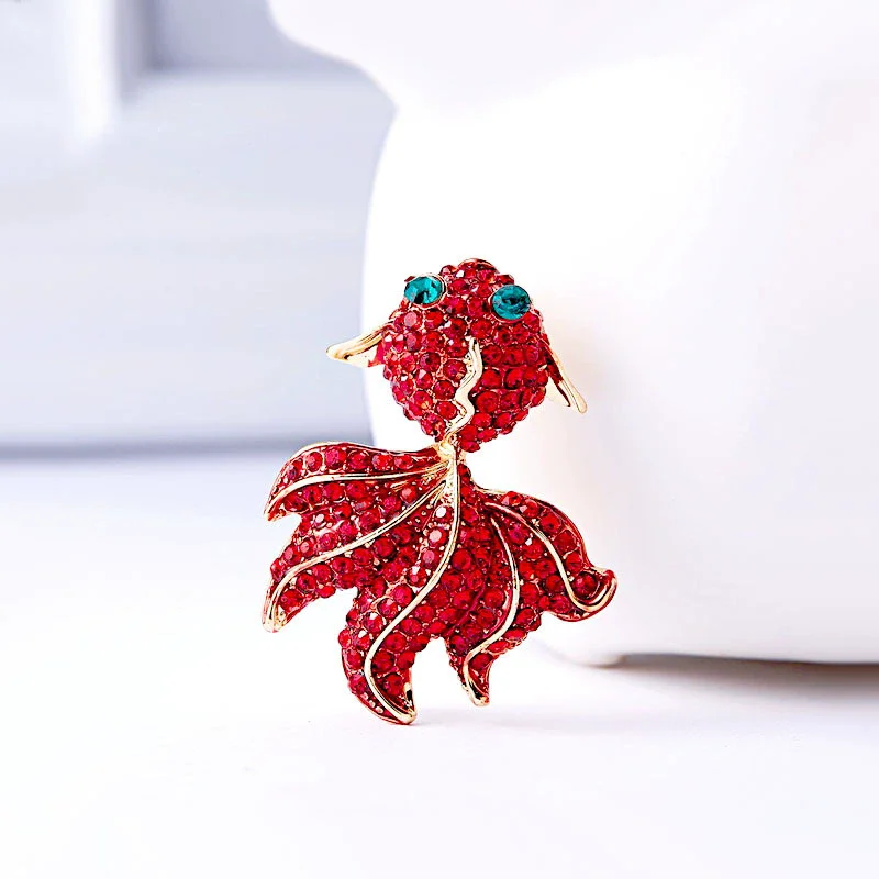 Cute Rhinestone Fish Brooches for Women Unisex Animal Pins Multi-color Available Casual Party Accessories Gifts