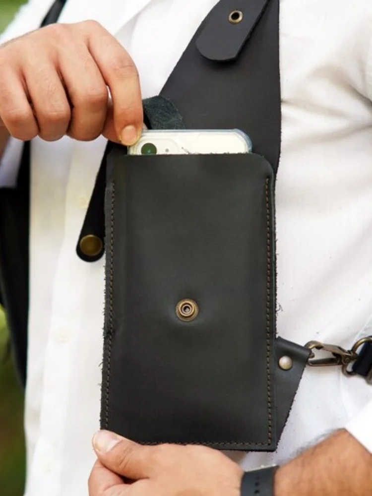 Mannen en vrouwen verstelbare schoudertas middeleeuwse retro steampunk bandjes Halloween Party cosplay lederen tactische jachtportemonnee