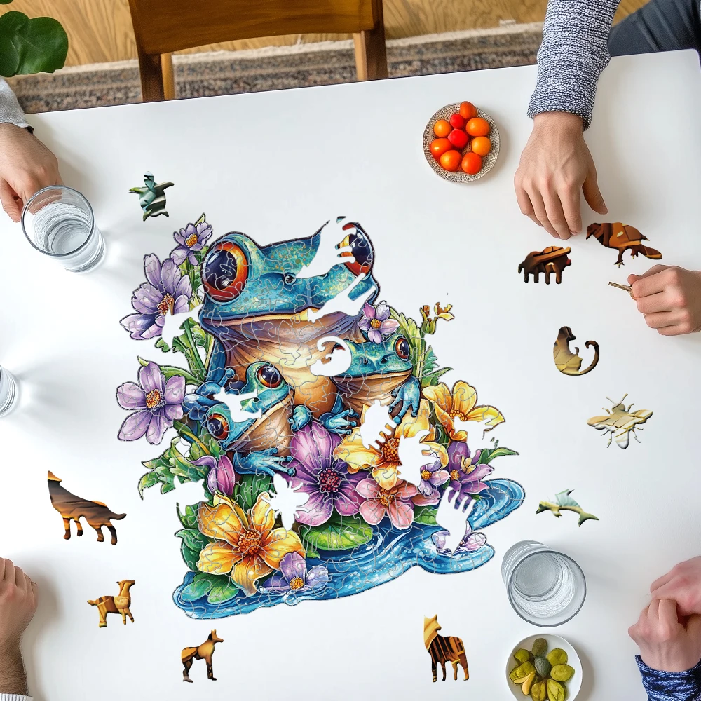 Puzzle in legno dalla forma unica: design di rane e fiori, regalo ideale per adulti e bambini