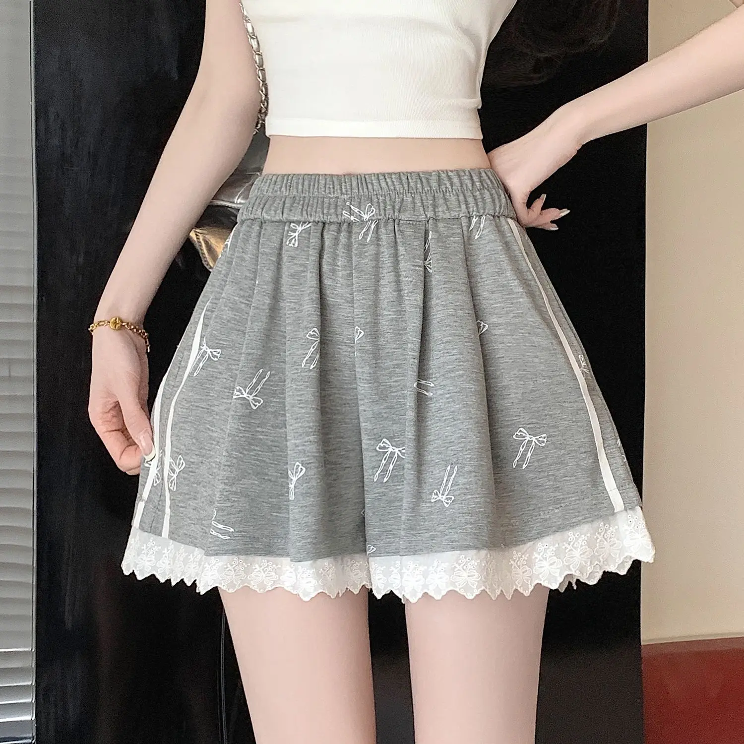 

Lace Splicing Bow Casual Pants Look Thin Summer Loose New High Waist Elastic Wide Leg Design Shorts