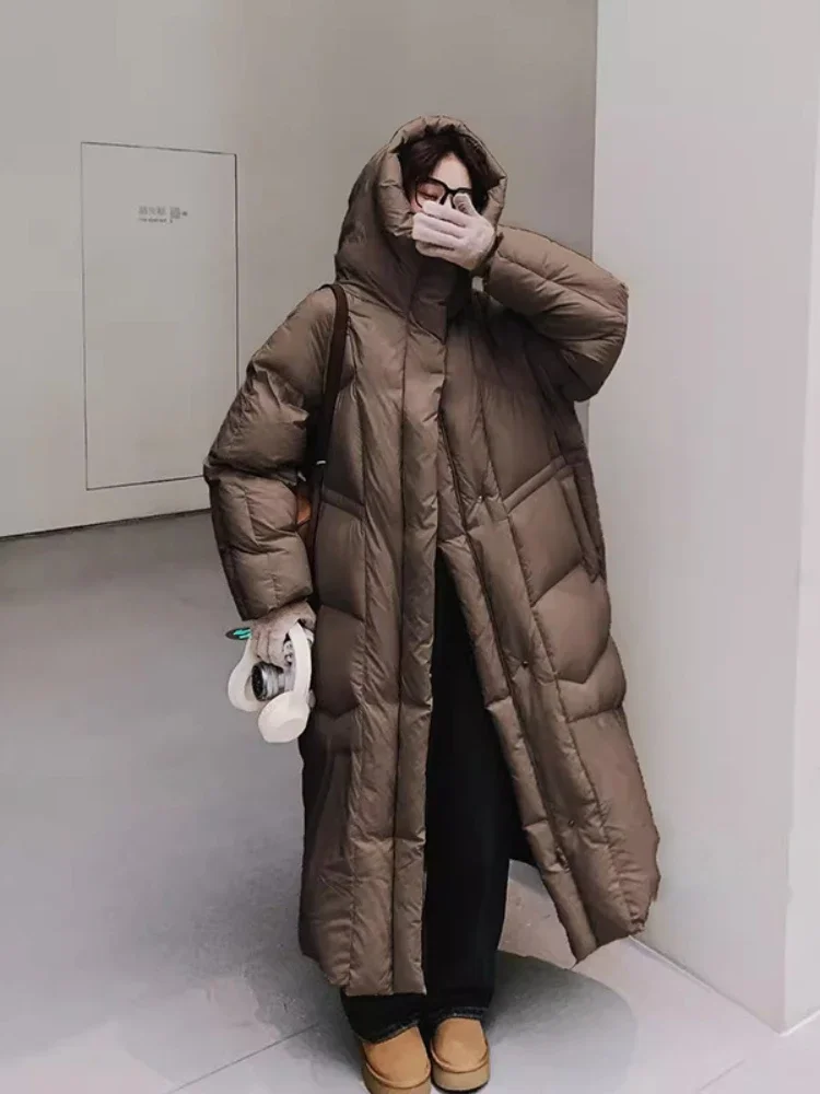 Long Thickend Down Jacket 2024 Winter New Korean Fashion Over Knee Bread Suit Loose Oversize Hooded White Duck Puffer Coat Women