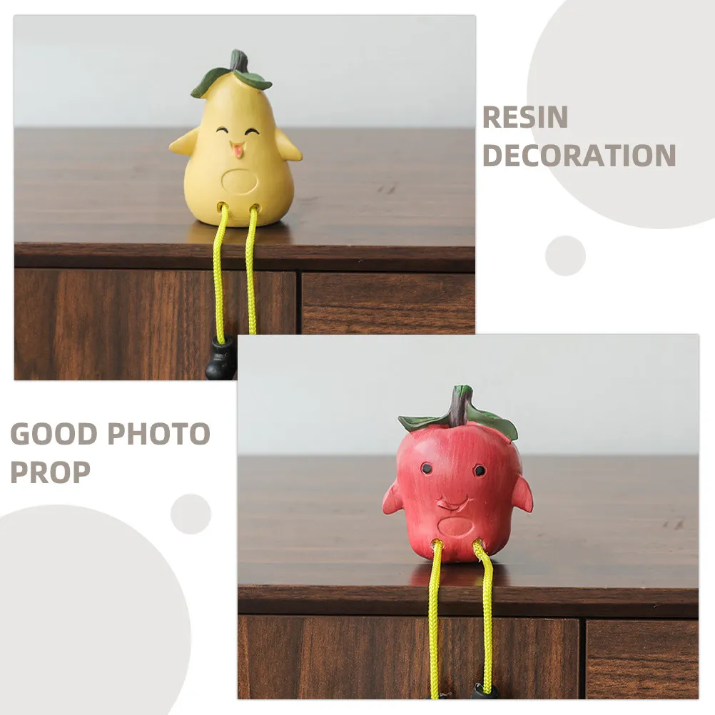 2Pcs Resin Fruit Shelf Sitters Decor Hand Painted Cartoon Style Tabletop Home Office Living Room Desktop Festival Party Gift
