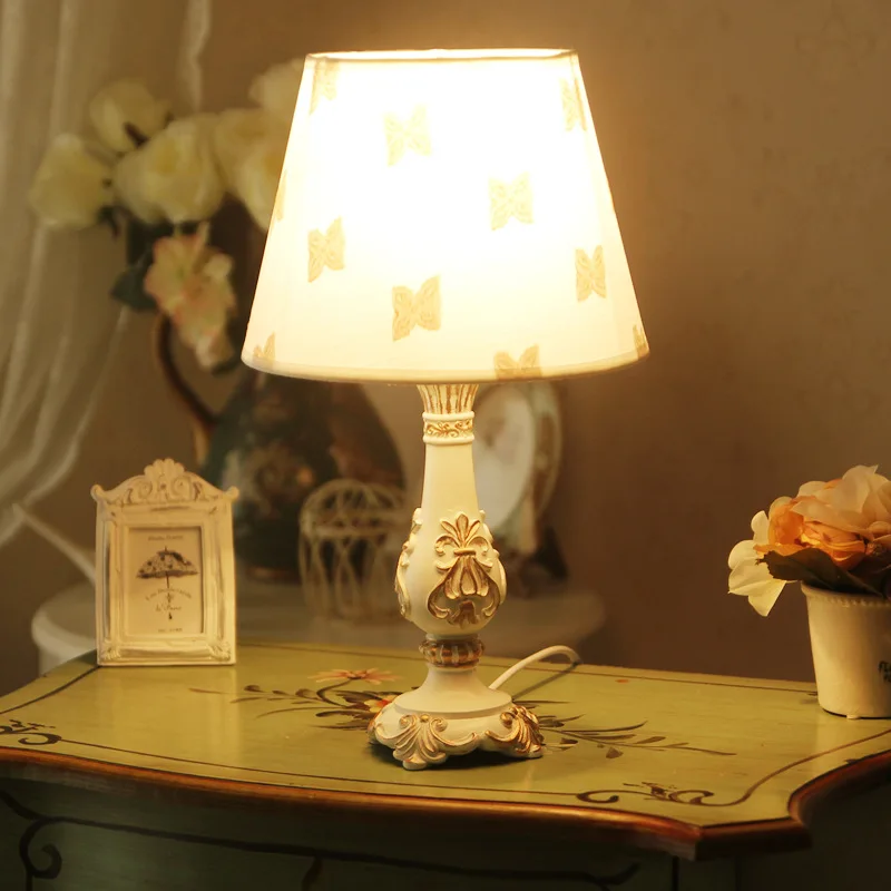 European table lamp bedroom romantic retro remote control can be dimmed warm luxury decoration home bedside lamp