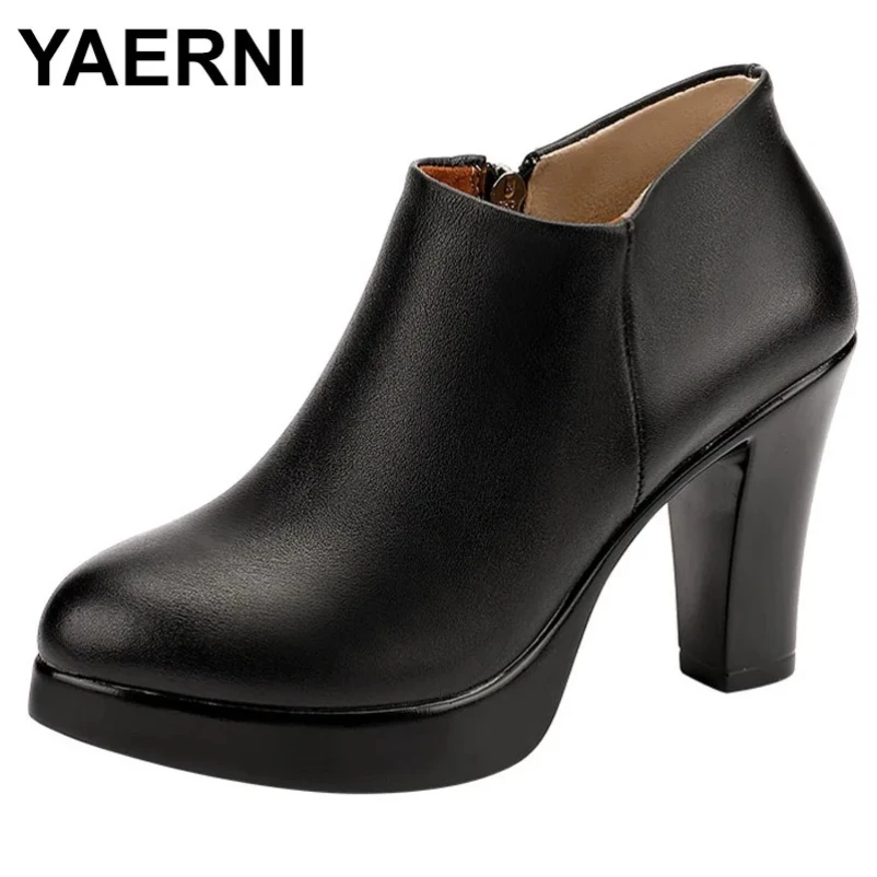 

Новинка 2025, женская черная кожаная женская обувь, большие размеры, зимняя теплая обувь с глубоким вырезом, на высоком каблуке 8/10 см